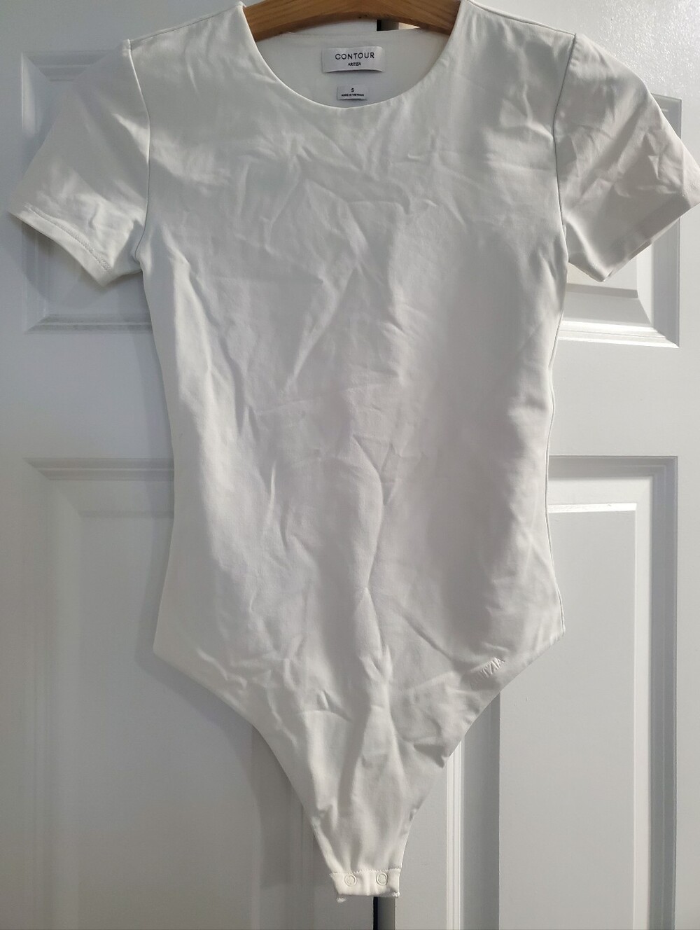 Aritzia Original Contour Vivacity Crew Bodysuit Size Small